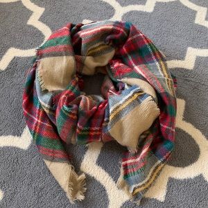 Gorgeous plaid blanket scarf